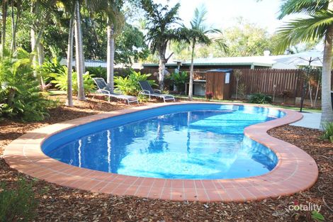 Property photo of 61 Tarcoola Drive Boyne Island QLD 4680