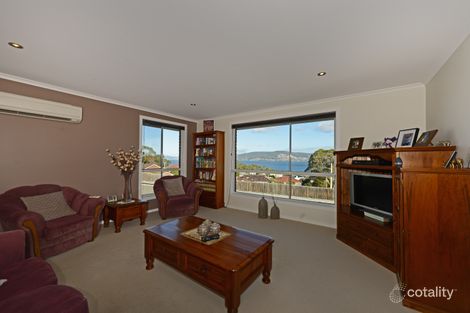 Property photo of 522 Oceana Drive Howrah TAS 7018