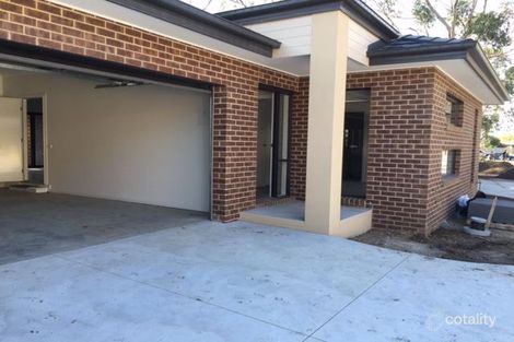 17 Woodview Ct, Croydon North, VIC 3136