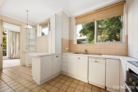Property photo of 1/23 Orrong Grove Caulfield North VIC 3161