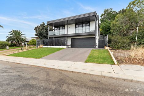 Property photo of 35 Derry Avenue Mount Nasura WA 6112