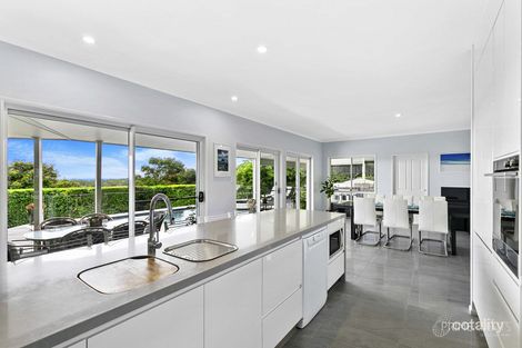 Property photo of 6 Winston Court Dundowran Beach QLD 4655