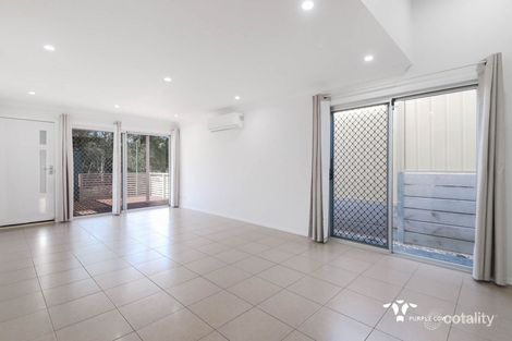 Property photo of 6 Periwinkle Lane Springfield Lakes QLD 4300