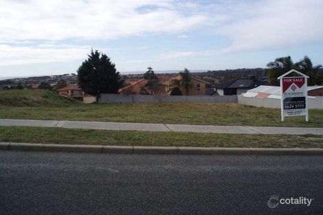 18 Moir Rd, Kardinya, WA 6163