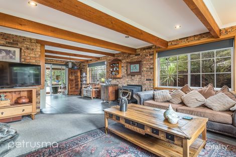 Property photo of 30 Winston Avenue Seven Mile Beach TAS 7170