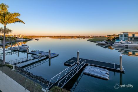 Property photo of 2052 The Circle Hope Island QLD 4212