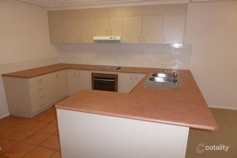 Property photo of 18/96 Norman Crescent Norman Park QLD 4170