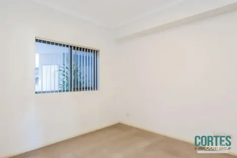 Property photo of 18/23 Junction Boulevard Cockburn Central WA 6164
