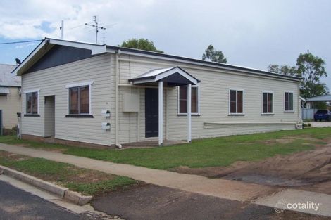 34 Fisher St, Clifton, QLD 4361