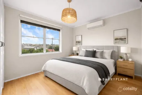 Property photo of 14 Ramsden Street Drouin VIC 3818