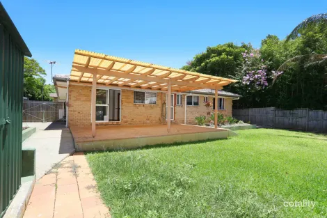 Property photo of 21 Ealing Court Nerang QLD 4211