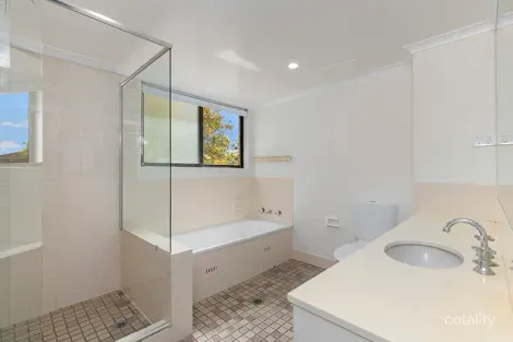 Property photo of 13/131 Pacific Parade Dee Why NSW 2099