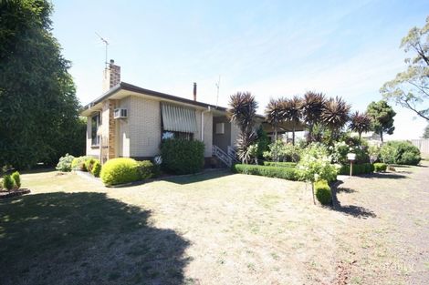 Property photo of 6 Ararat Road Beaufort VIC 3373