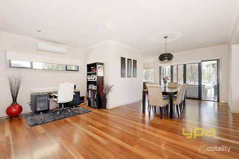 Property photo of 18 Erica Close Eynesbury VIC 3338