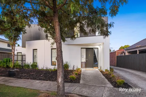 Property photo of 1/2 Warwick Place Tullamarine VIC 3043