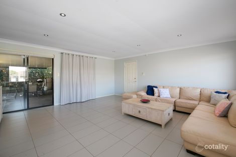 Property photo of 11 Green Place Durack QLD 4077
