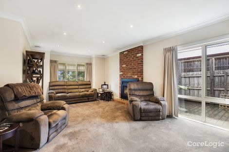 Property photo of 3 Stonehaven Avenue Cranbourne VIC 3977