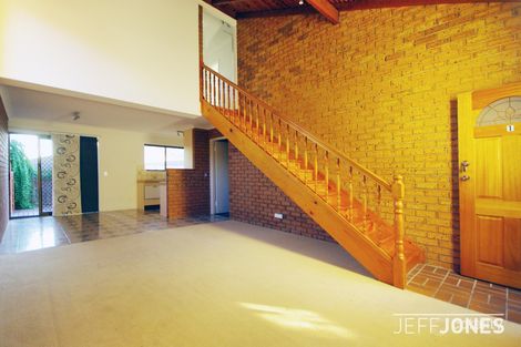 Property photo of 1/62 Macaulay Street Coorparoo QLD 4151