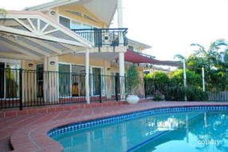 Property photo of 18 Oldfield Place Brookfield QLD 4069