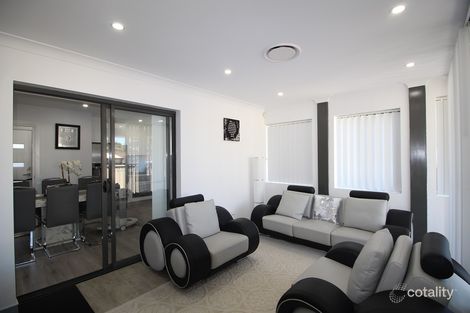 Property photo of 18 Mifsud Crescent Oakhurst NSW 2761