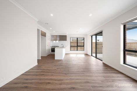 Property photo of 41 Koba Way Officer VIC 3809