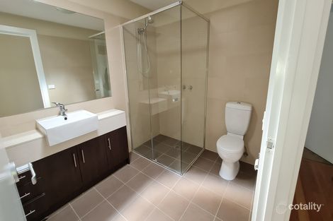 Property photo of 8/1 Nartanda Court Doncaster East VIC 3109
