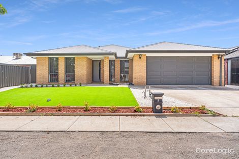 Property photo of 3 Fawkner Road Manor Lakes VIC 3024