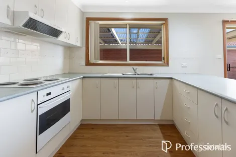 Property photo of 1/12 Kaloona Drive Bourkelands NSW 2650
