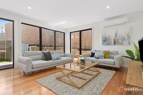 Property photo of 2/2 Vicki Court Doncaster East VIC 3109