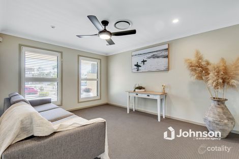 Property photo of 6 Miskin Way Deebing Heights QLD 4306