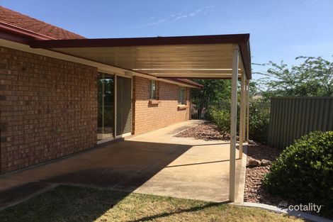 Property photo of 8 Holbrook Crescent Greenwith SA 5125