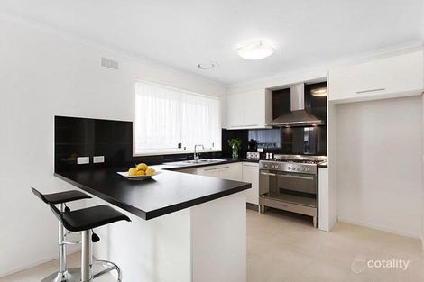 Property photo of 29 Heatherlea Crescent Keilor East VIC 3033