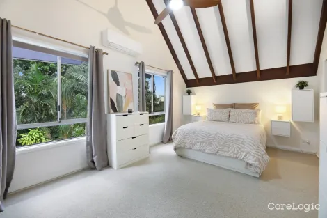 Property photo of 1/27 Corunna Crescent Ashmore QLD 4214