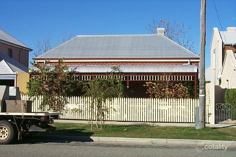 33a Jenkin St, South Fremantle, WA 6162