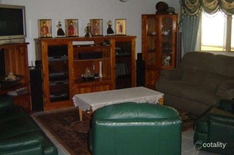 Property photo of 26 Nader Place Horningsea Park NSW 2171