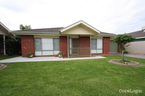 Property photo of 2/102 Bennett Road Horsham VIC 3400