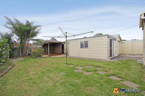 Property photo of 5 Brigadoon Circuit Oak Flats NSW 2529