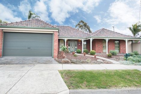 Property photo of 10 Rudstone Bend Greenvale VIC 3059