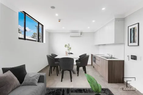 13 Orth St, Kingswood, NSW 2747