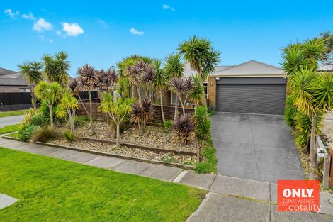 Property photo of 16 Yorkshire Drive Cranbourne North VIC 3977