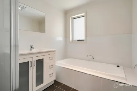 4/3-5 Quamby St, Westbury, TAS 7303