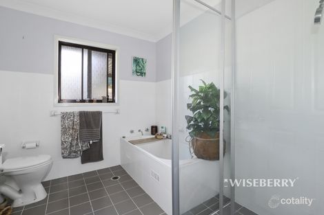 Property photo of 79 Catherine Street Mannering Park NSW 2259