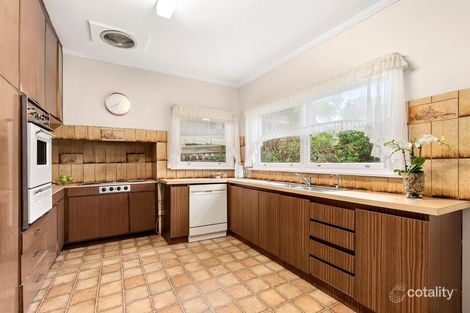 Property photo of 31 McComas Grove Burwood VIC 3125