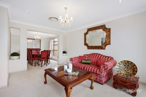 Property photo of 4 Cobble Circuit West Hoxton NSW 2171