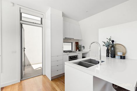Property photo of 2/117 Gillies Street Fairfield VIC 3078