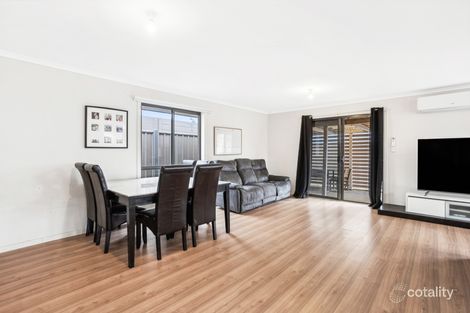 Property photo of 21 School Oval Drive Christie Downs SA 5164