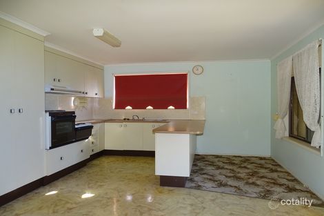 Property photo of 193 Bishop Road Beachmere QLD 4510