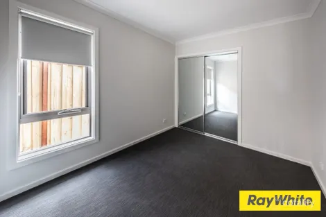 Property photo of 95 Bingham Circuit Thornhill Park VIC 3335