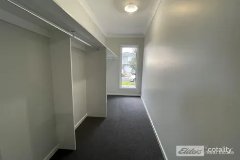 Property photo of 7 Grosset Way Point Cook VIC 3030
