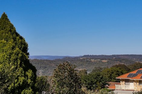 Property photo of 4 Large Street Middle Ridge QLD 4350